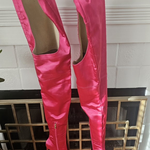 Waist high boots - Picture 7 of 8